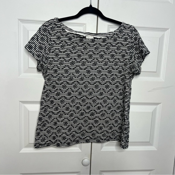 Anthropologie Tops - Anthropologie Textured Stripe Tee | Size M | Black & White | Embroidered Detail